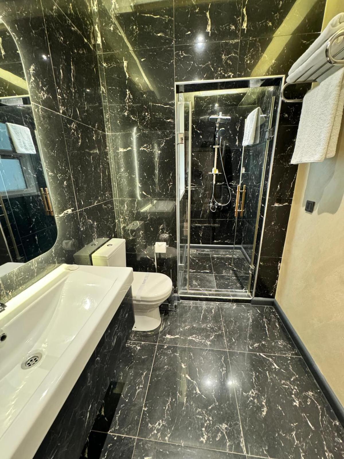 Mateo Hotel Istanbul Exterior photo