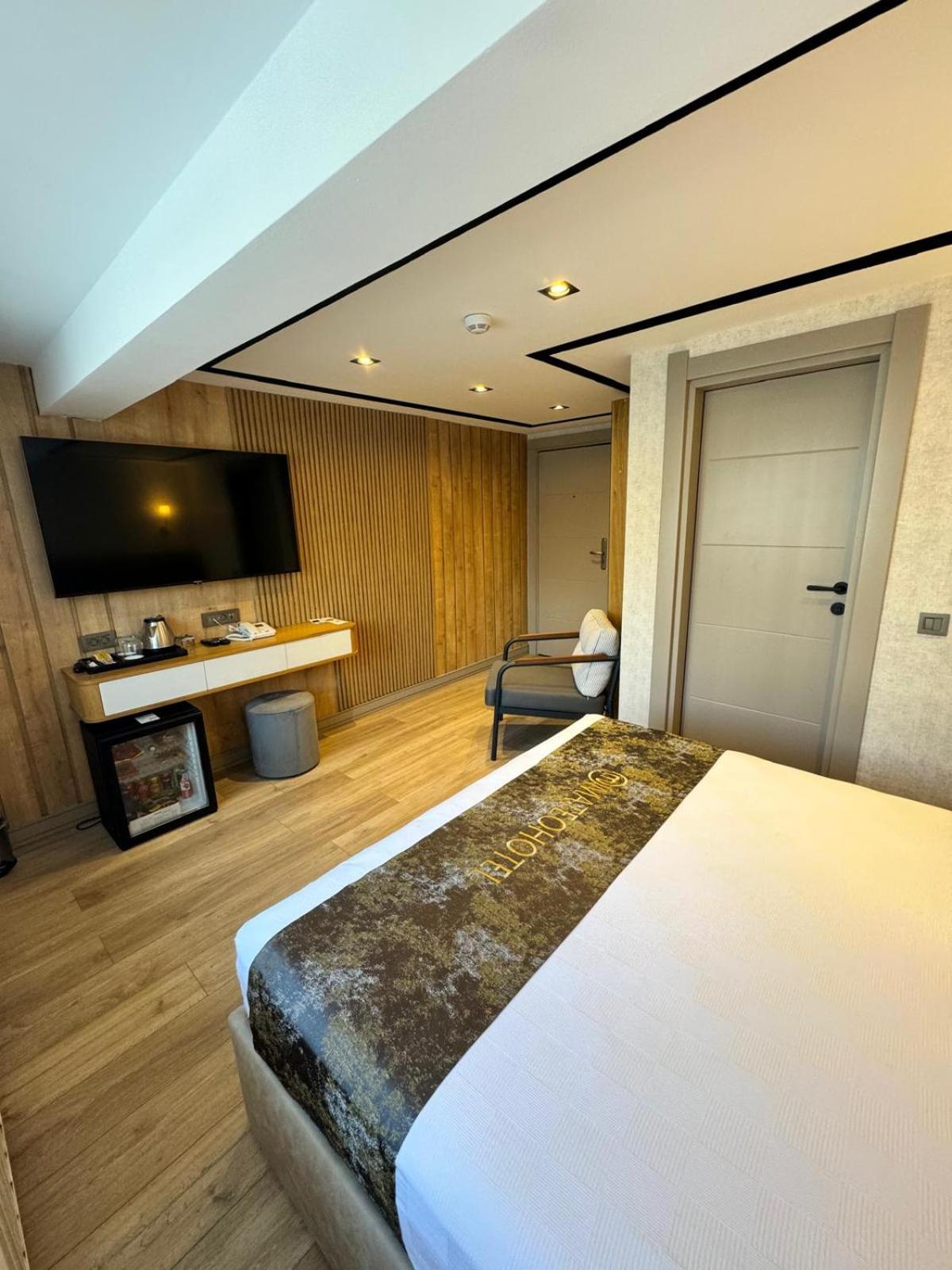 Mateo Hotel Istanbul Exterior photo
